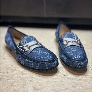 Gucci Denim Blue Loafers with Silver Accents